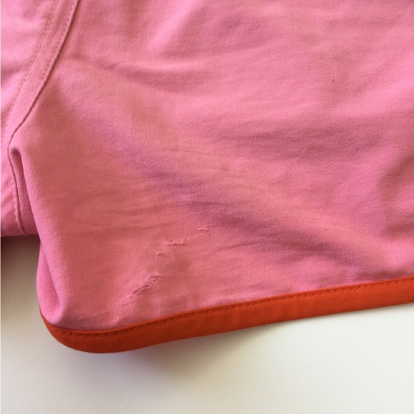 Patagonia Shortie Board Shorts Pink Orange Red Contrast Pockets Women’s Size S - Picture 8 of 10